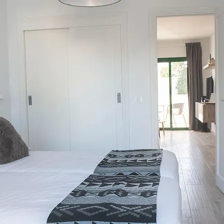 Apartment Holyhome Ground Floor 104